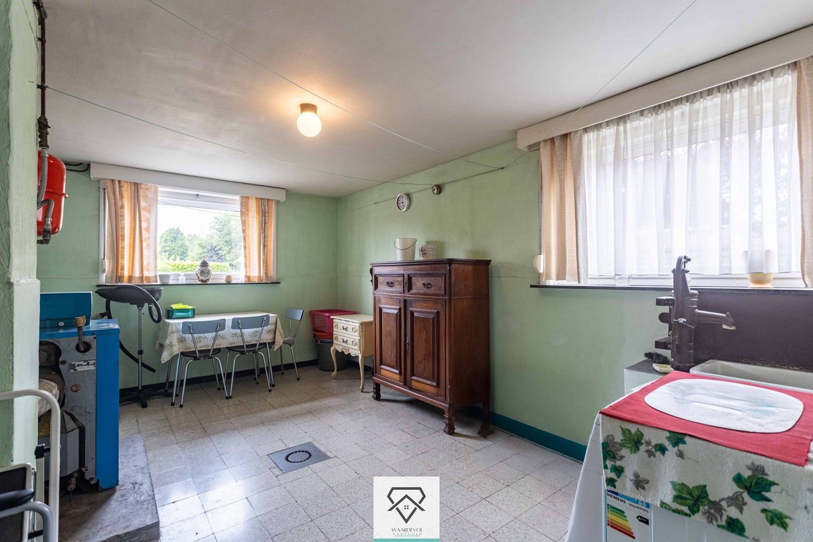 Vrijstaande woning op perceel van 1021 m² met loods en ruime tuin foto 12