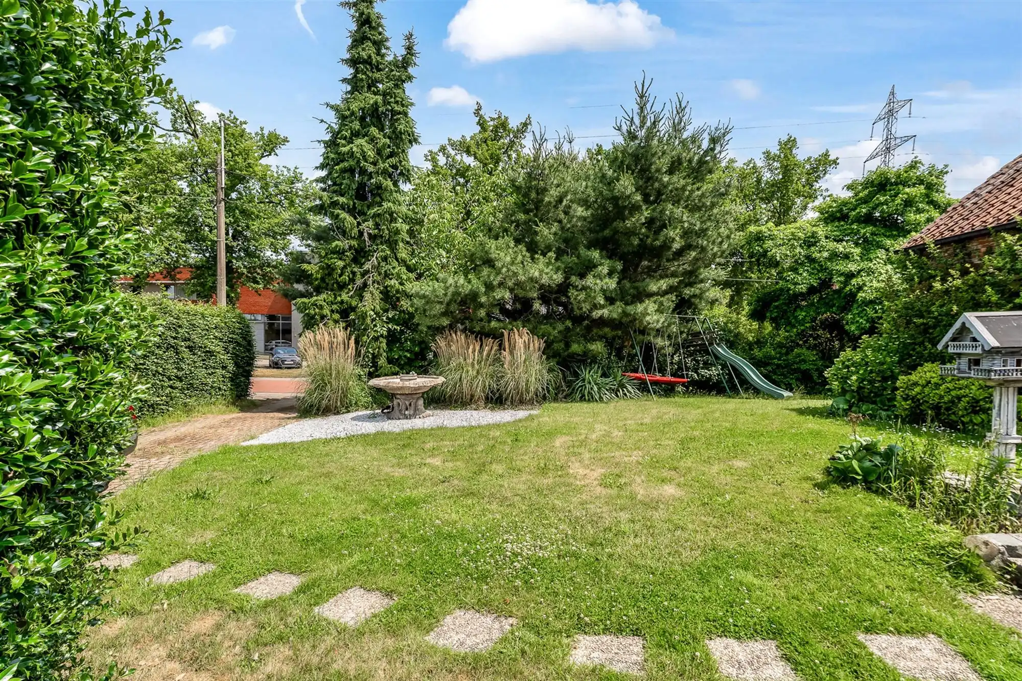 WONING MET POTENTIEEL (243M²) MET 4 SLAAPKAMERS EN RUIME TUIN (13A22CA) TE BERINGEN foto 23