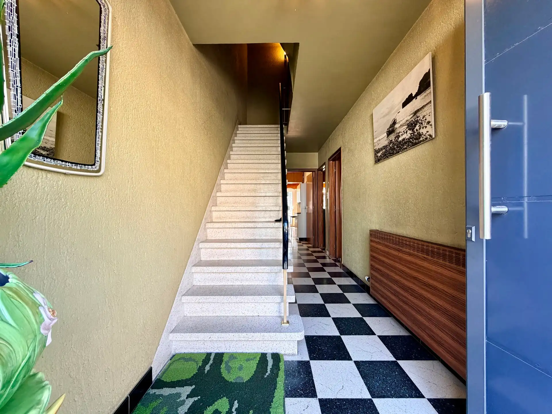 Woning met tuin te koop. Centrum De Panne aan zee. EPC: B foto 13