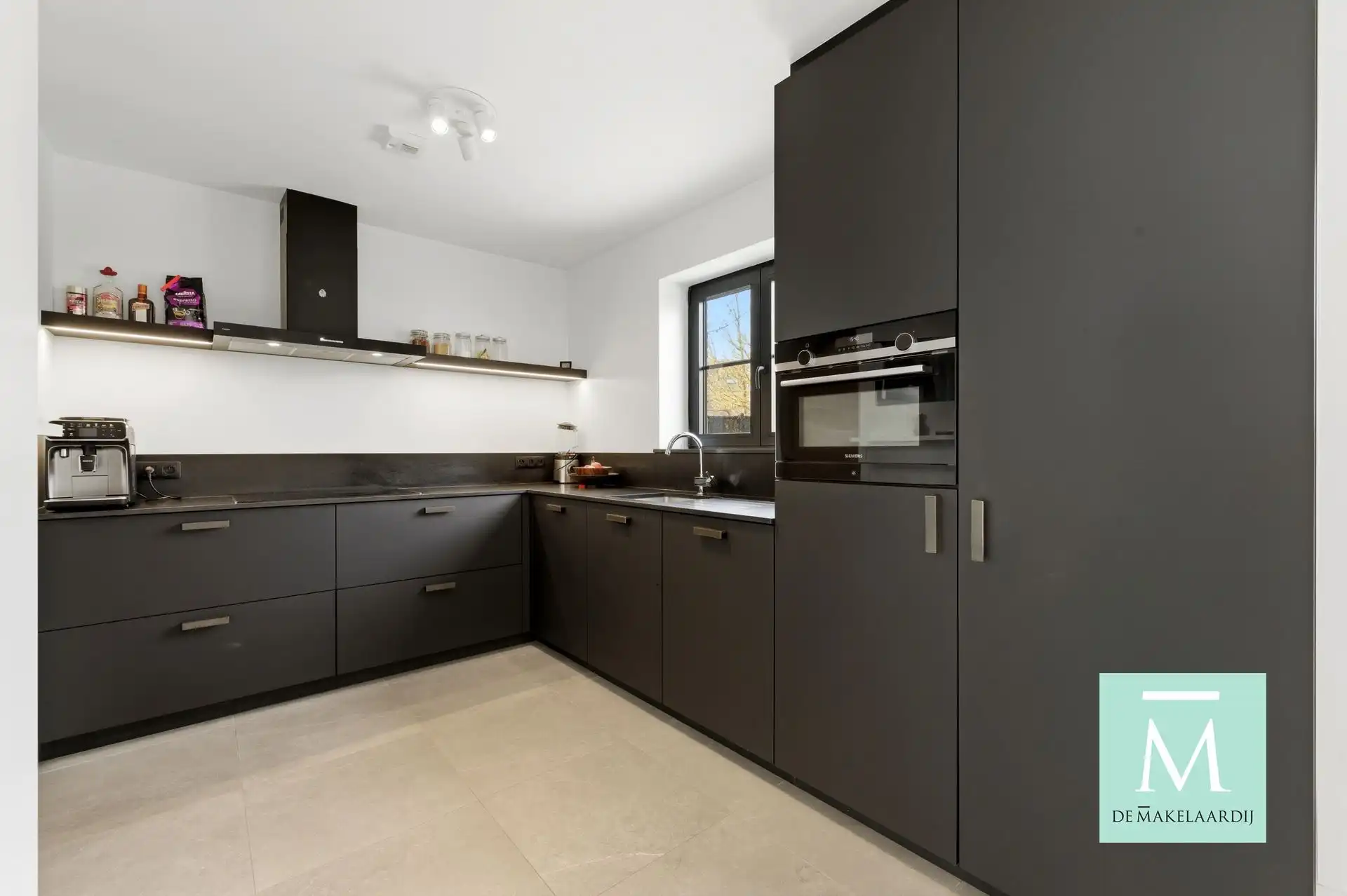 Recente woning met 3 ruime slaapkamers gelegen in het centrum van Rijmenam en vlakbij het Imelda ziekenhuis foto 9