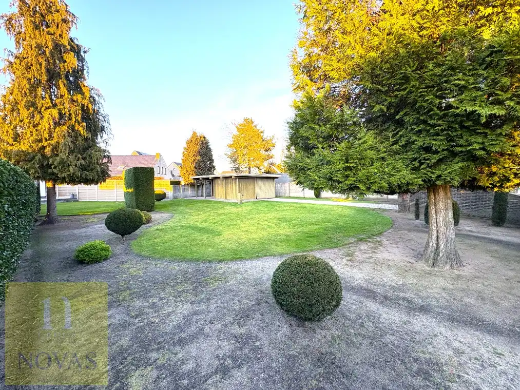 bouwgrond 5are64ca, pal aan het centrum in heel rustige straat foto 4