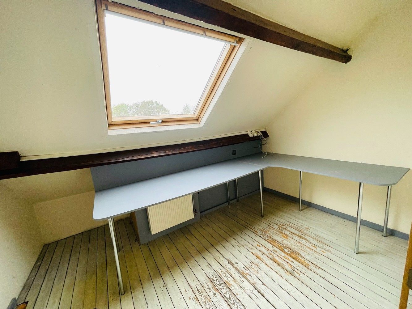 Assebroek, leuk ENERGIEZUINIG gezellig  instapklaar woonhuis met 3 SLAAPKAMERS en tuintje foto 11