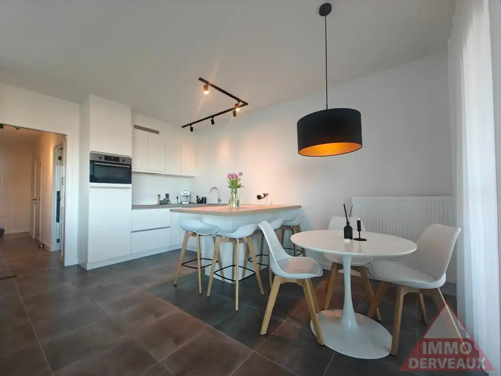 Roeselare - Instapklaar nieuwbouwappartement met garage foto 5