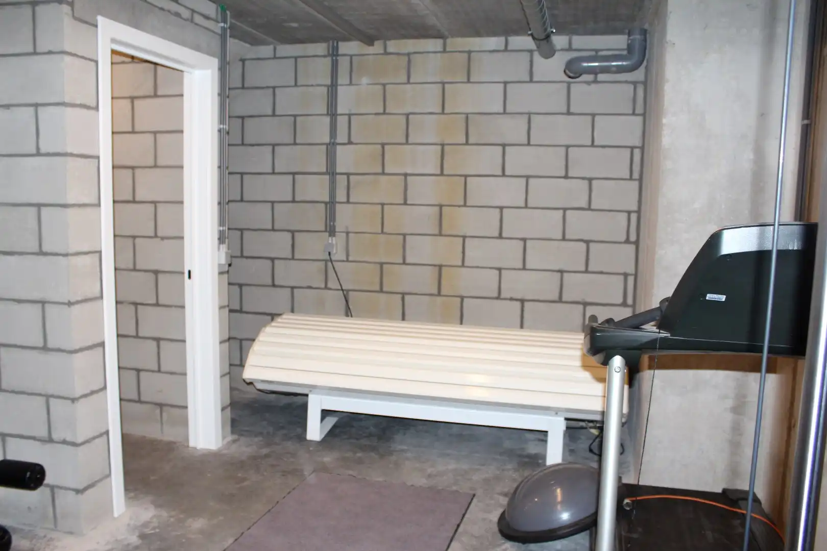 Moderne exclusieve bebouwing in Diepenbeek, gunstig gelegen aan de binnenring. foto 48