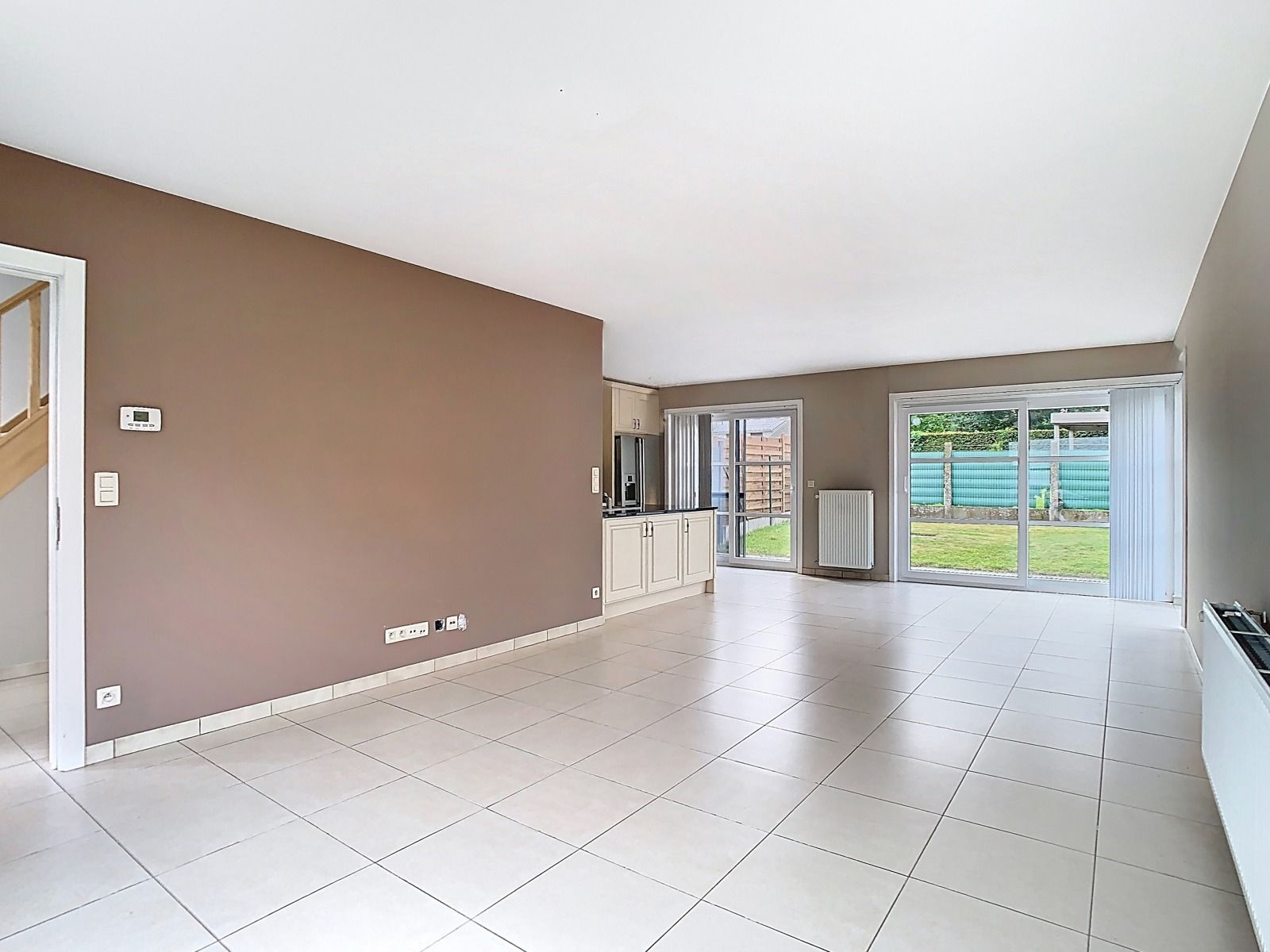 Recente, halfopen én Instapklare Woning met 3 SLPK én tuin! foto 3
