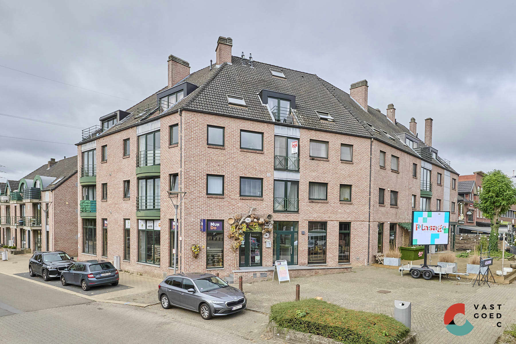 Ruim appartement met 2 slaapkamers foto 2