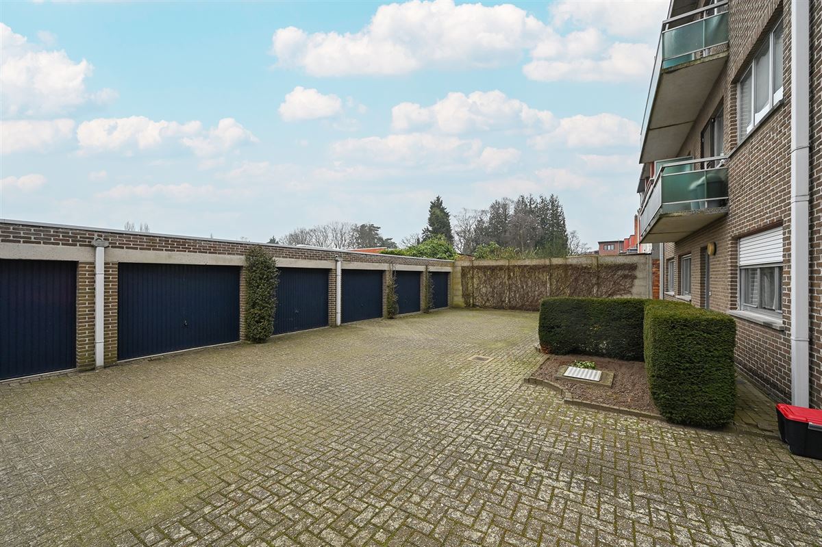 Gebouw met 6 appartementen en 6 garages in Ekeren-Mariaburg foto 20