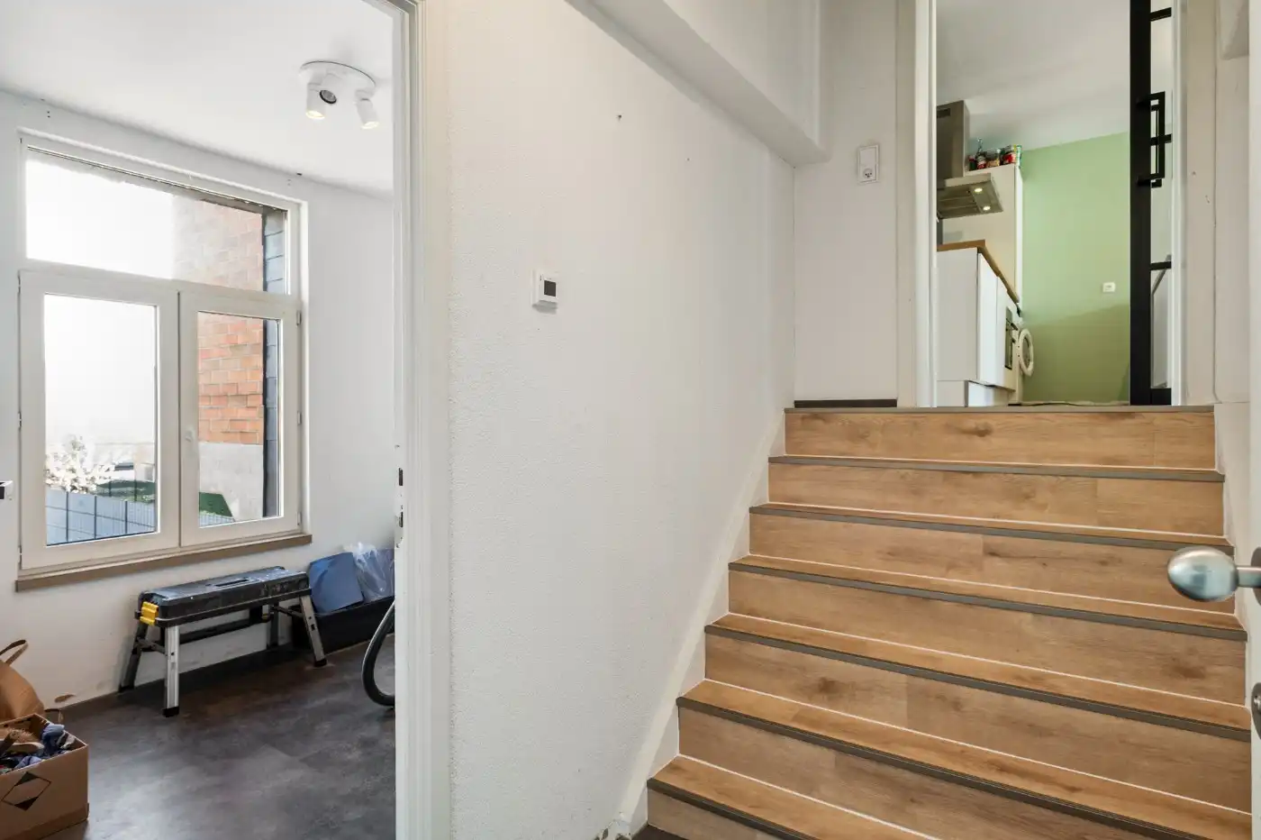 Instapklaar app. op 1ste verd. met 2 slpk. en autostaanplaats foto 18