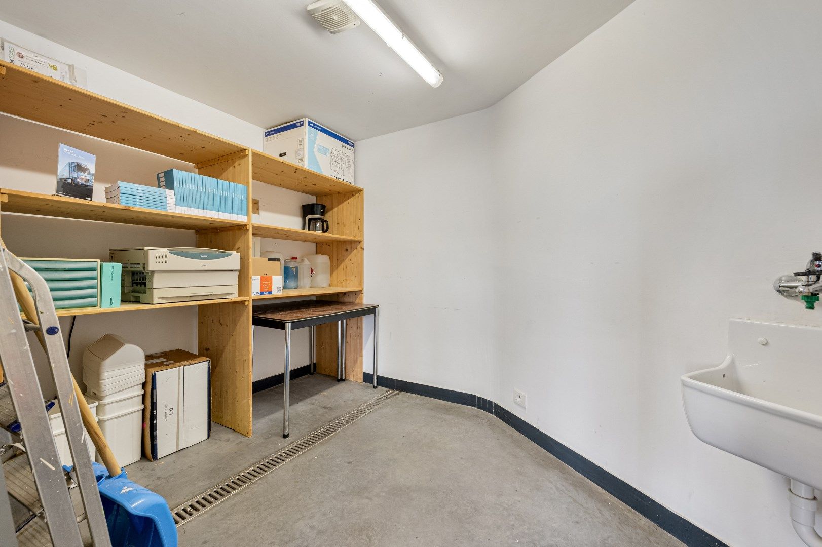 Moderne commerciële ruimte met topzichtbaarheid aan de Coupure foto 7