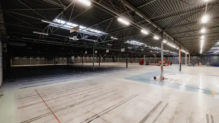 bedrijfsgebouw te huur foto 6