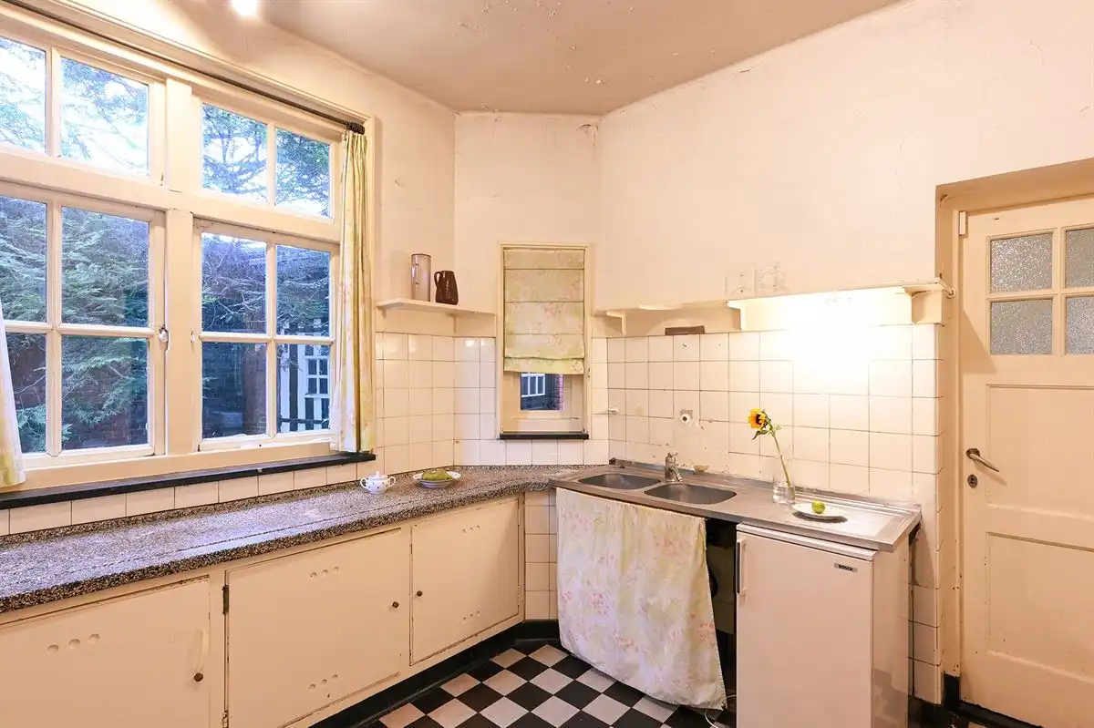 Prachtige, te renoveren Engelse villa in Lier foto 14