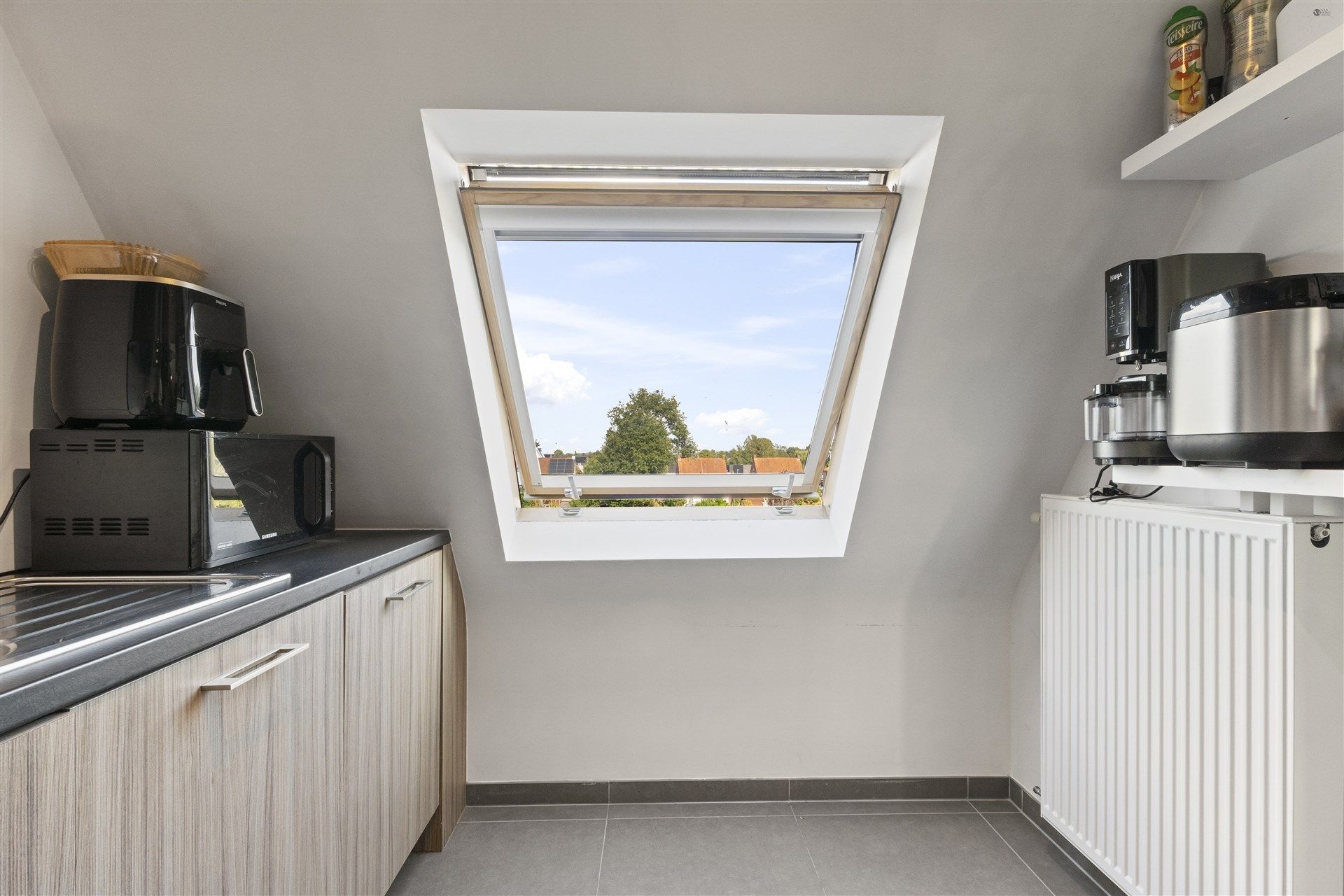 Recent appartement met lift en terras - garage mogelijk. foto 9