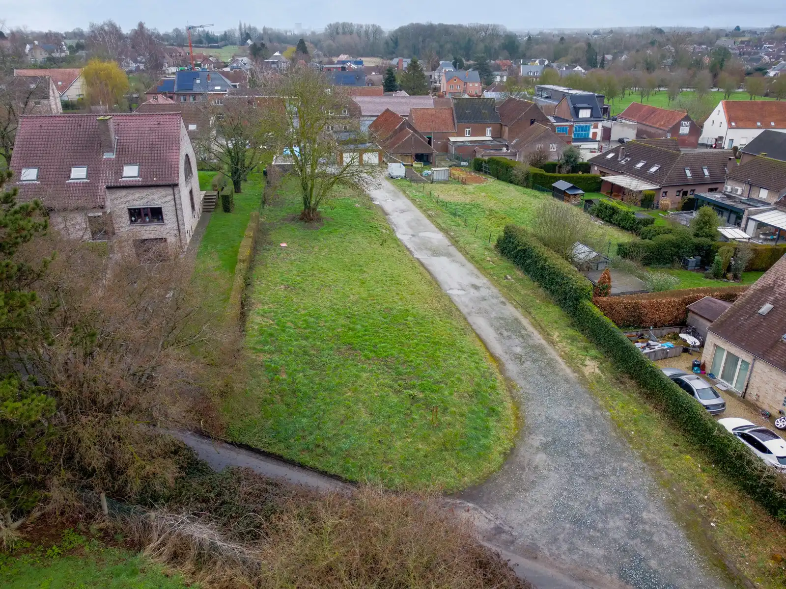 Bouwgrond voor open bebouwing in super rustige straat foto 3
