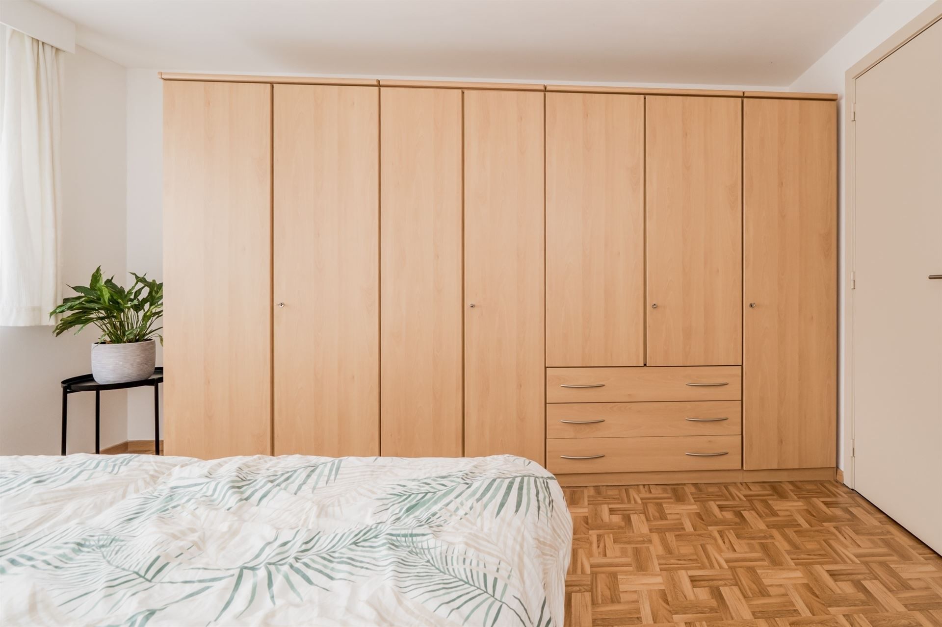 Rustig gelegen gezinswoning met 3 slpks en tuin. foto 15