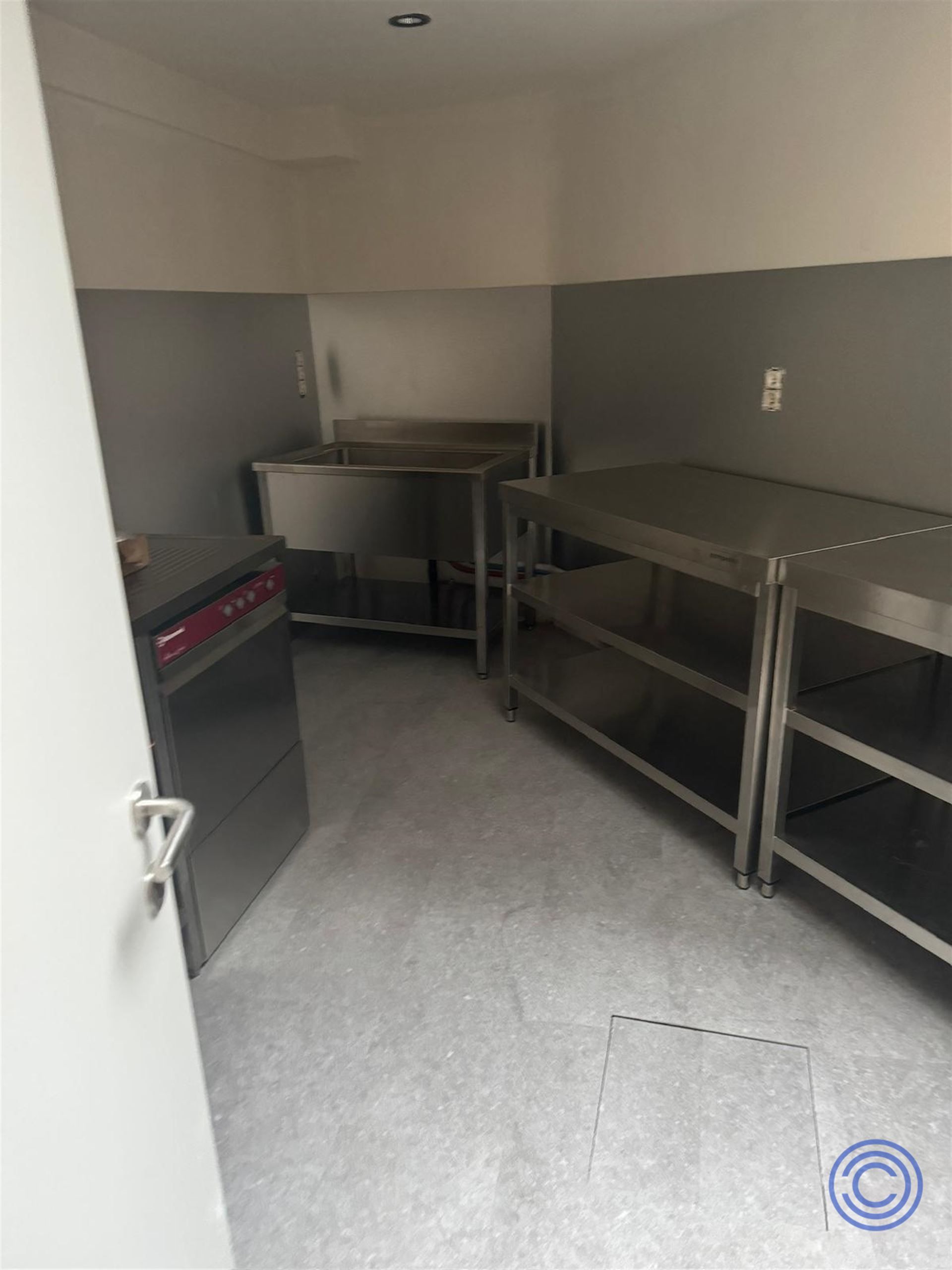 High-end horecapand van ca. 65m² op uitstekende locatie! foto 7