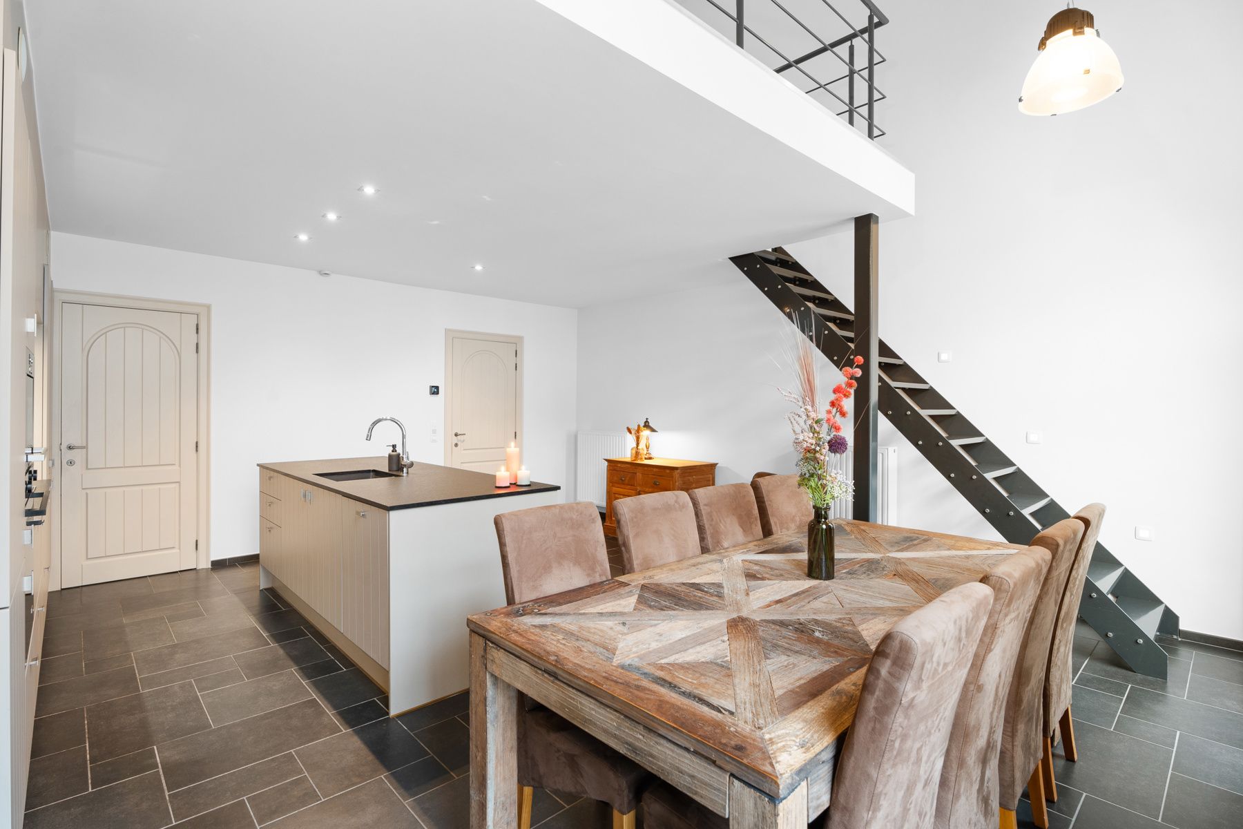 Historische triplex-loft in centrum Mechelen foto 8