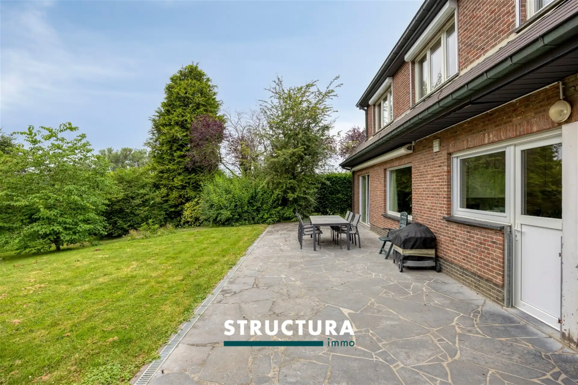 Villa met 4 slaapkamers en unieke tuin foto 11