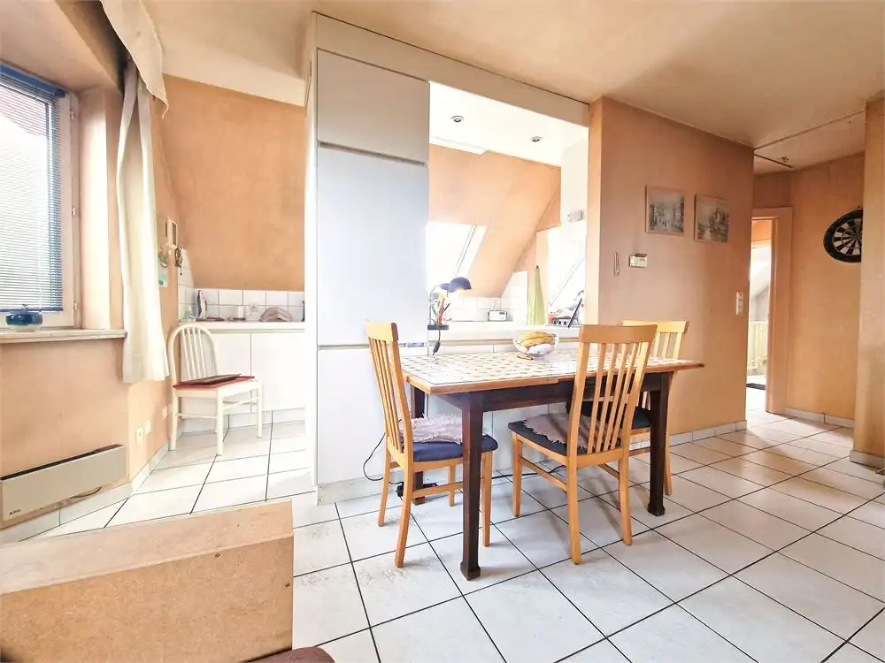 Topligging! Ruim en lichtrijk app. + uniek zicht foto 3