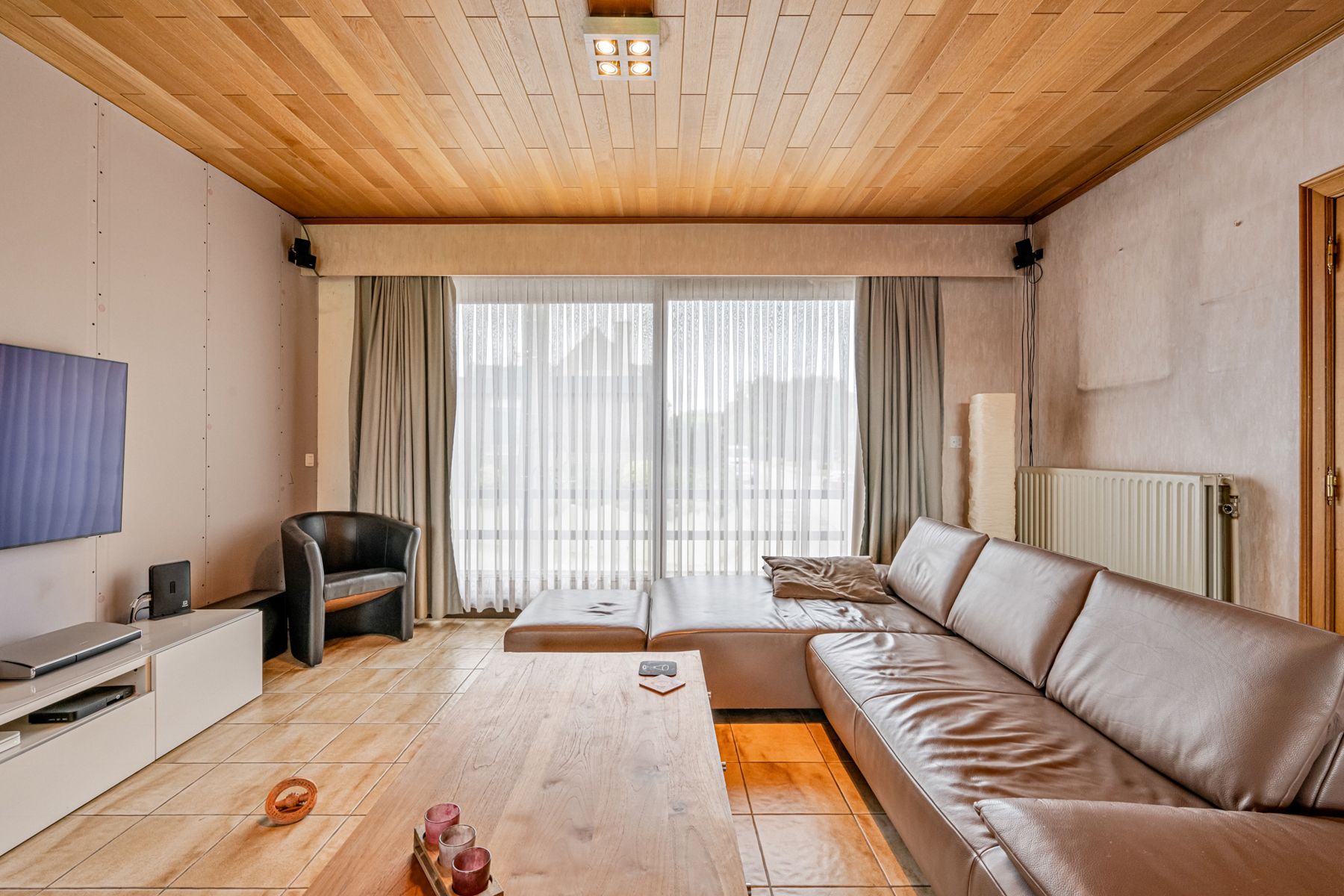 Gerenoveerde Instapklare bel-etage woning met tuin foto 5