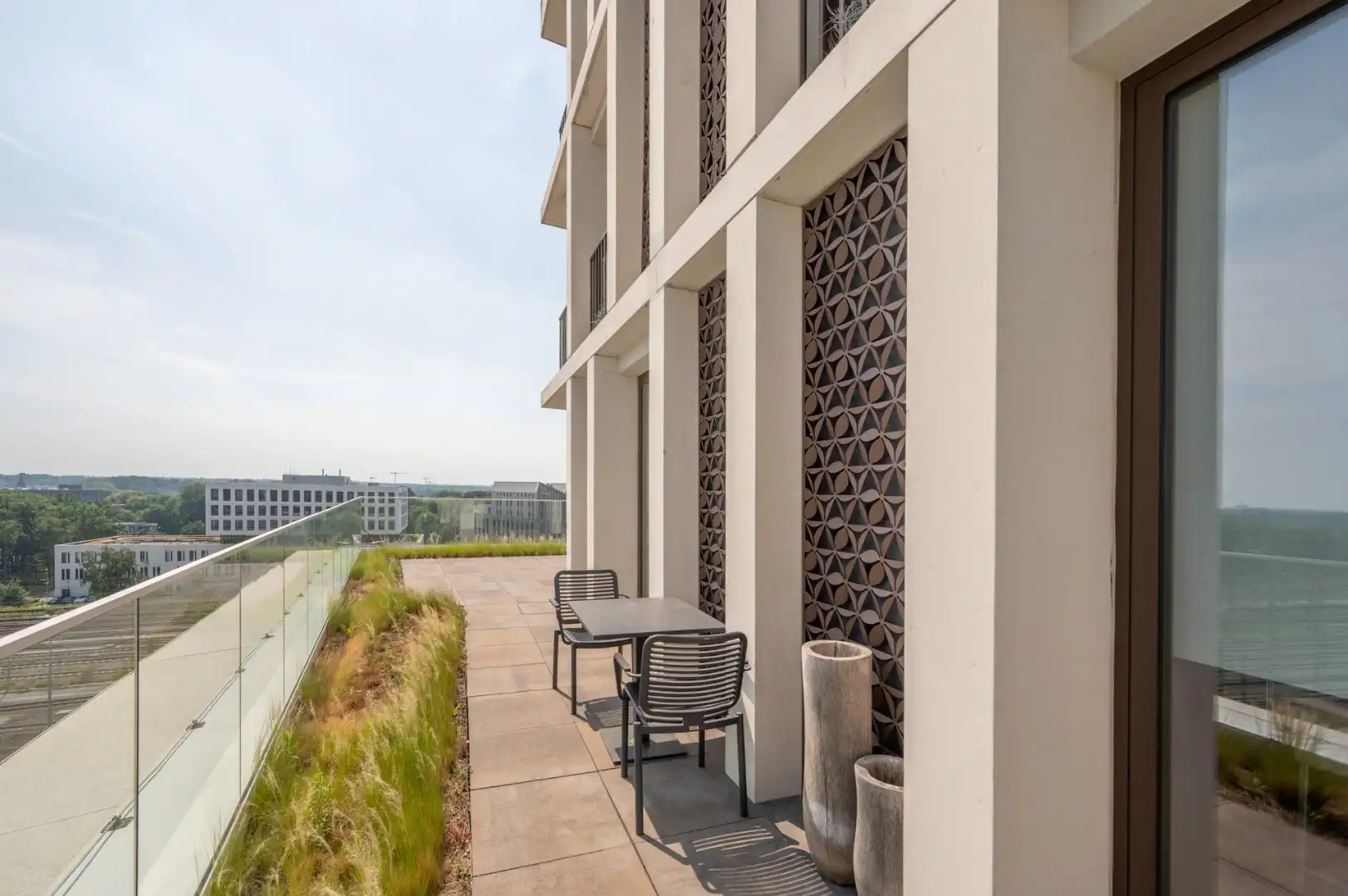 Recent appartement met autostaanplaats op een centrale locatie in Brugge! foto 16