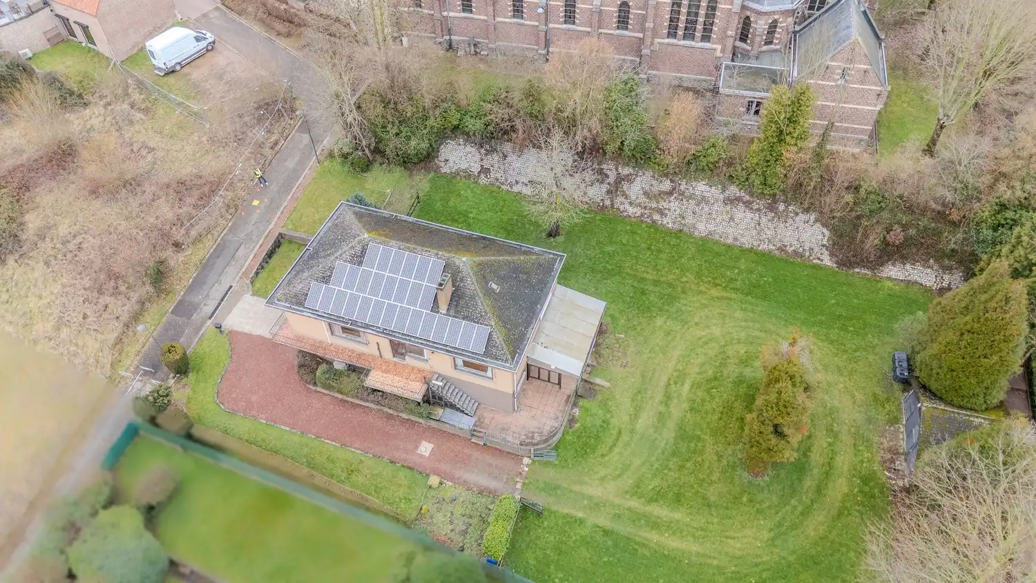 Vrijstaande woning met 3 slaapkamers en ruime tuin in Gellik (Lanaken) foto 36