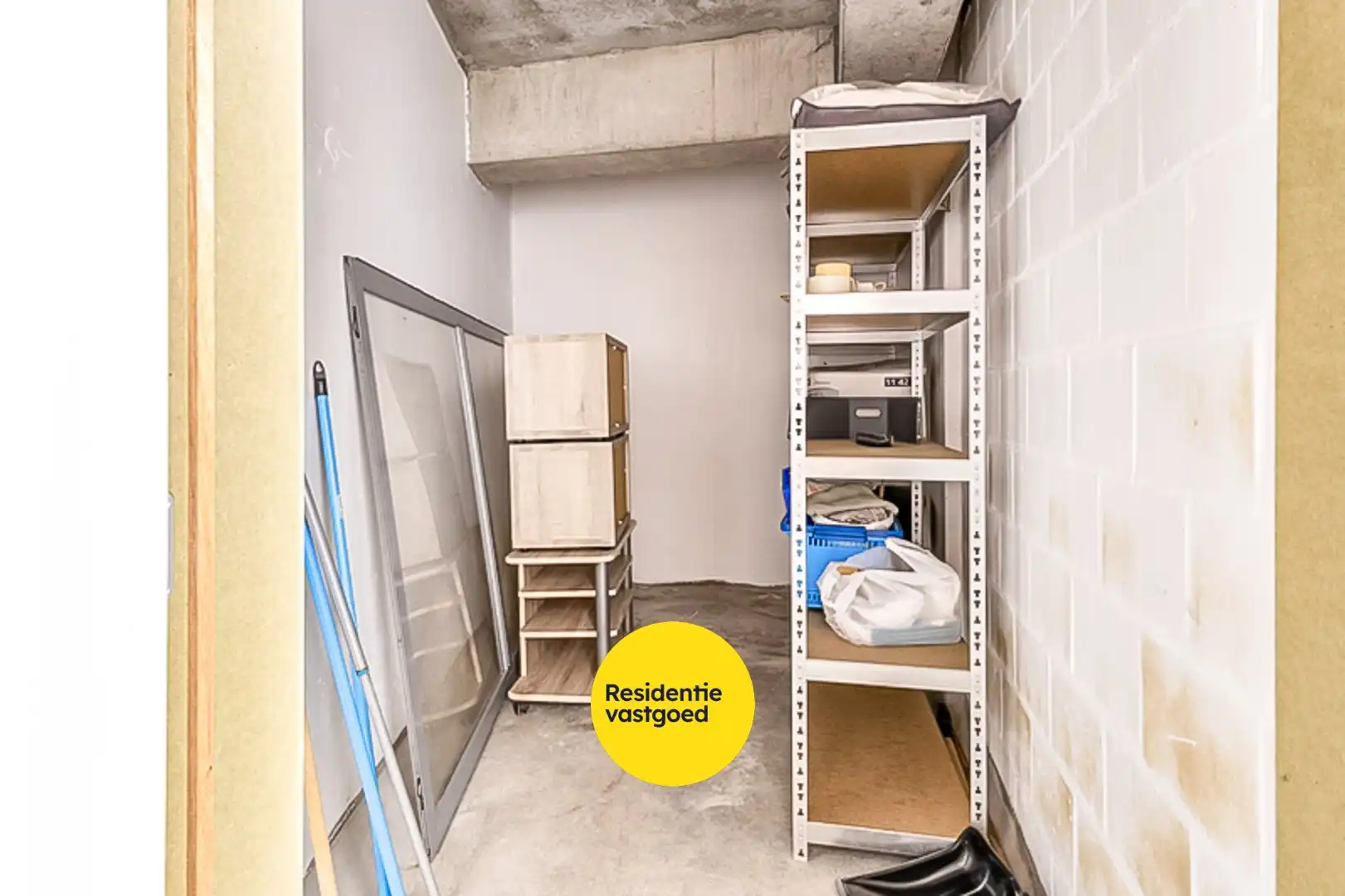 Ruime en energiezuinige gelijkvloerse appartement in het centrum van Torhout. foto 9