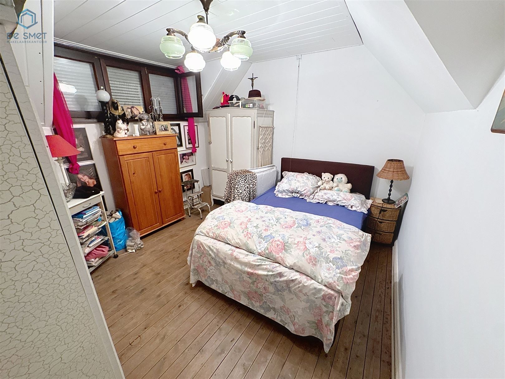 Instapklare woning met 3 slaapkamers, stadstuintje, berging en carport in rustige straat nabij centrum Brakel foto 21