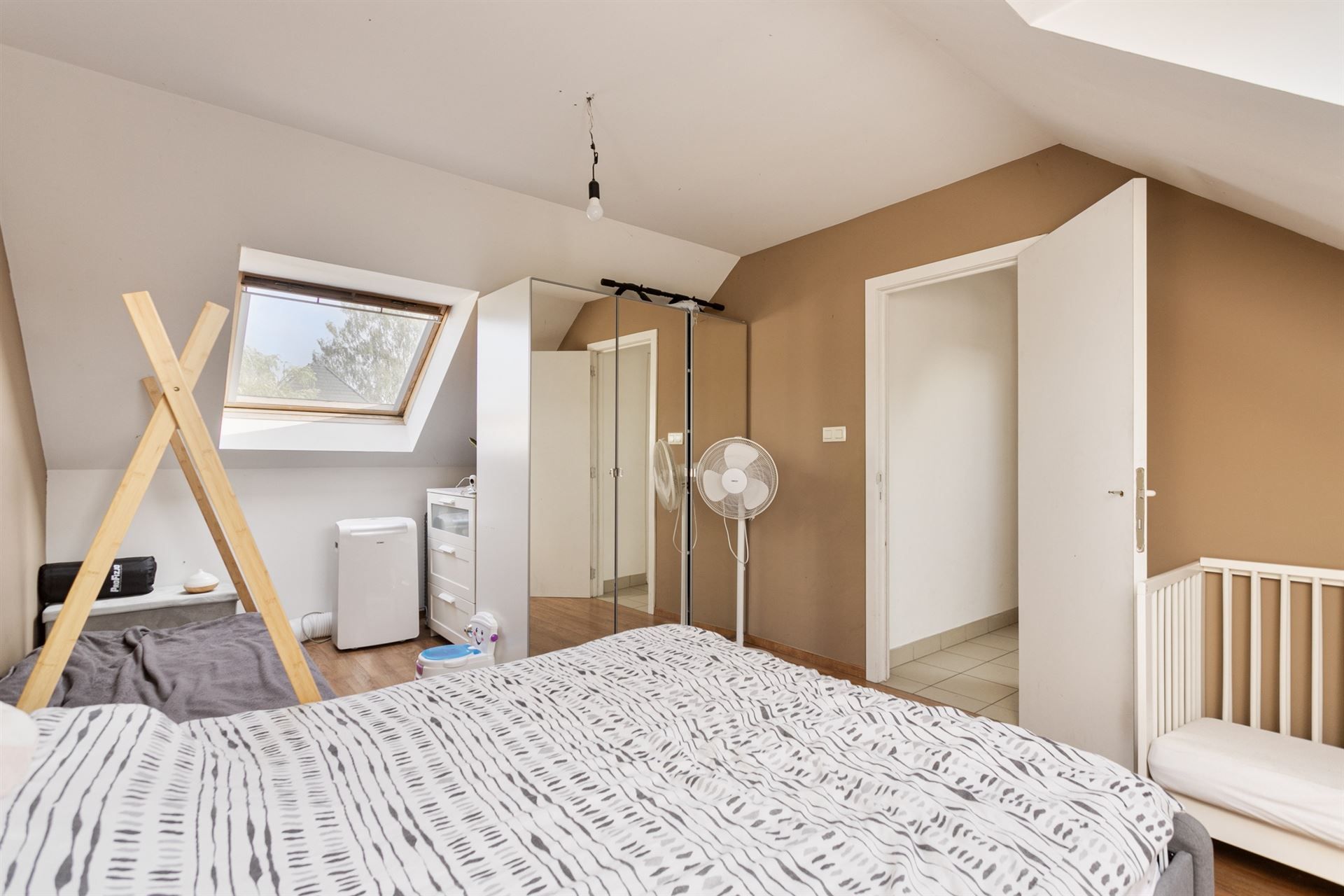 2 duplex-appartementen en 2 handelspanden in het centrum  foto 36