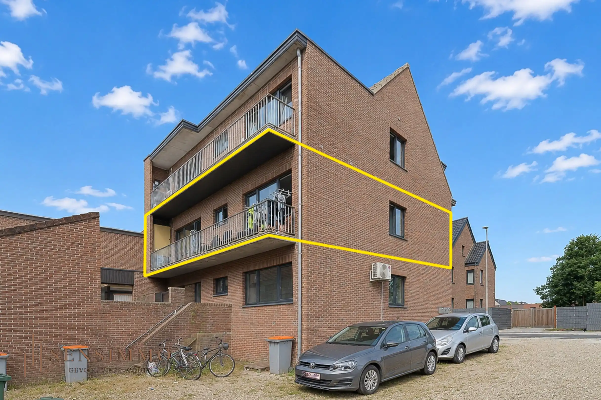 Ruim appartement met 3 slaapkamers in Maasmechelen  foto 2