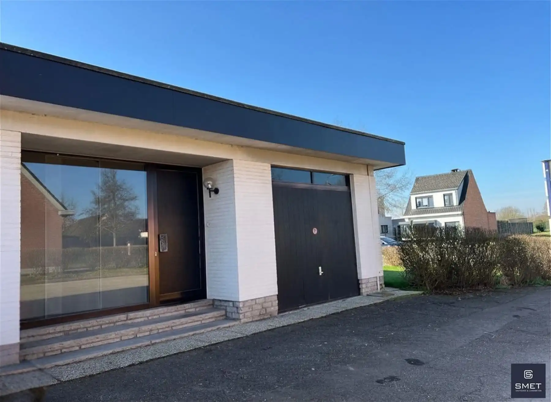 CHARMANTE WITTE BUNGALOW OP TOPLOCATIE IN KRUIBEKE foto 23