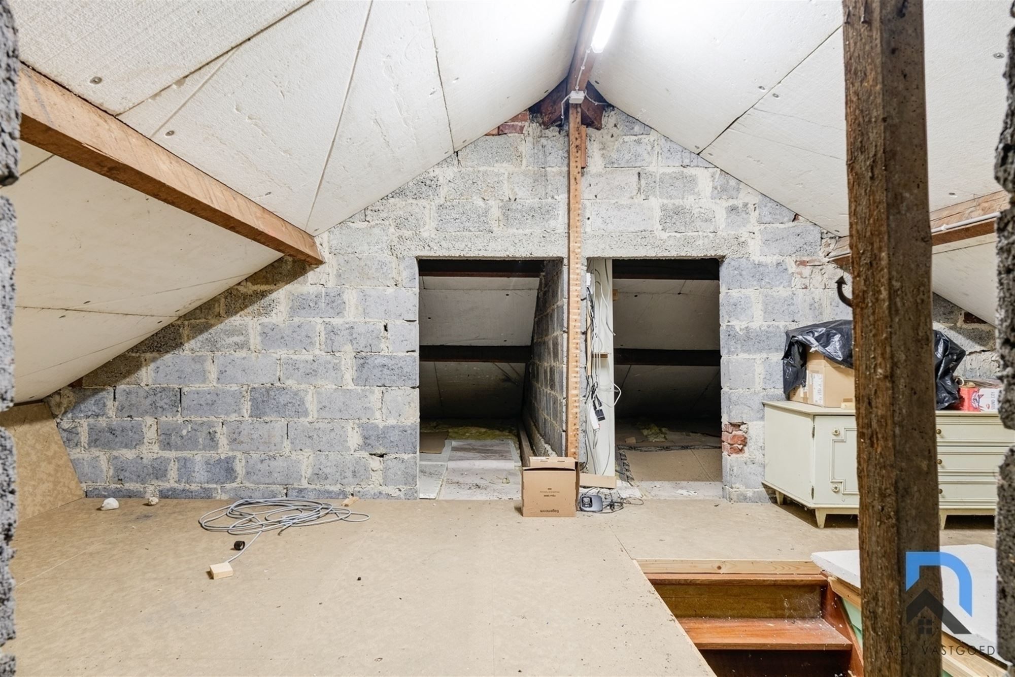 Vrijstaande woning op toplocatie met mooie tuin foto 17