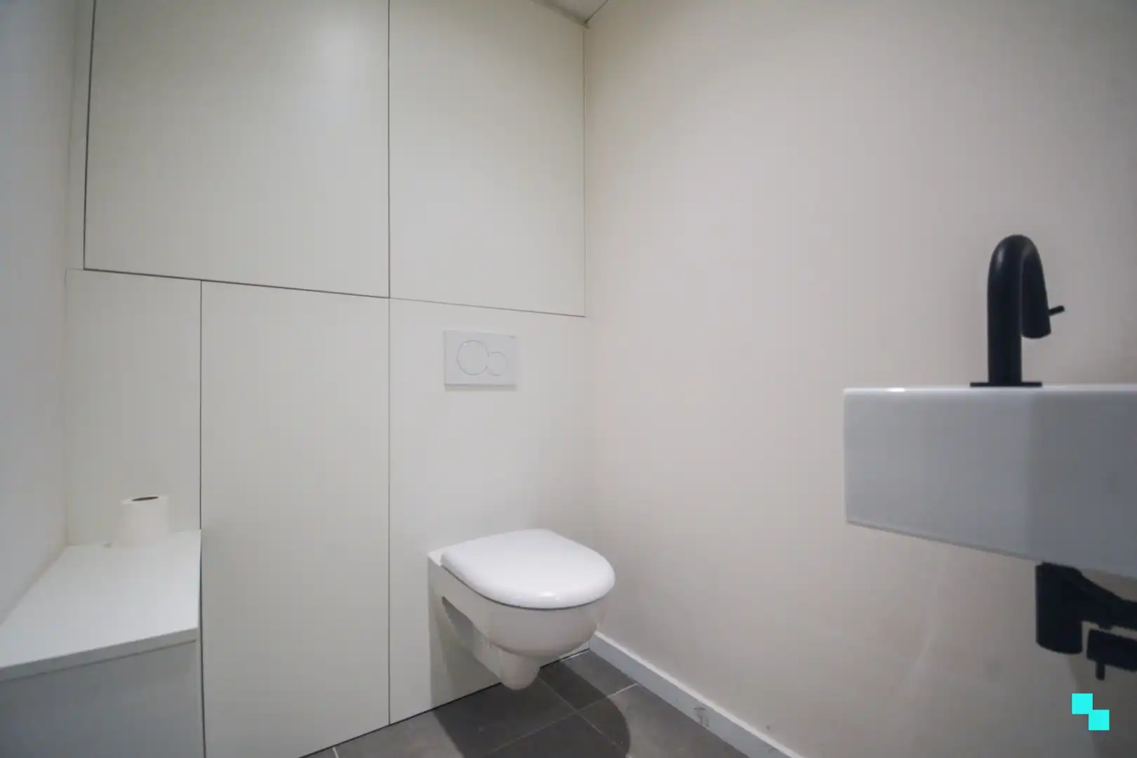 Nieuwbouw dakappartement te hartje Izegem foto 13