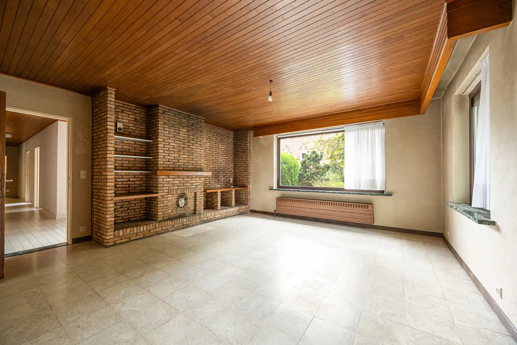 Laagbouwvilla op residentieel perceel van ca. 1.783 m². foto 8