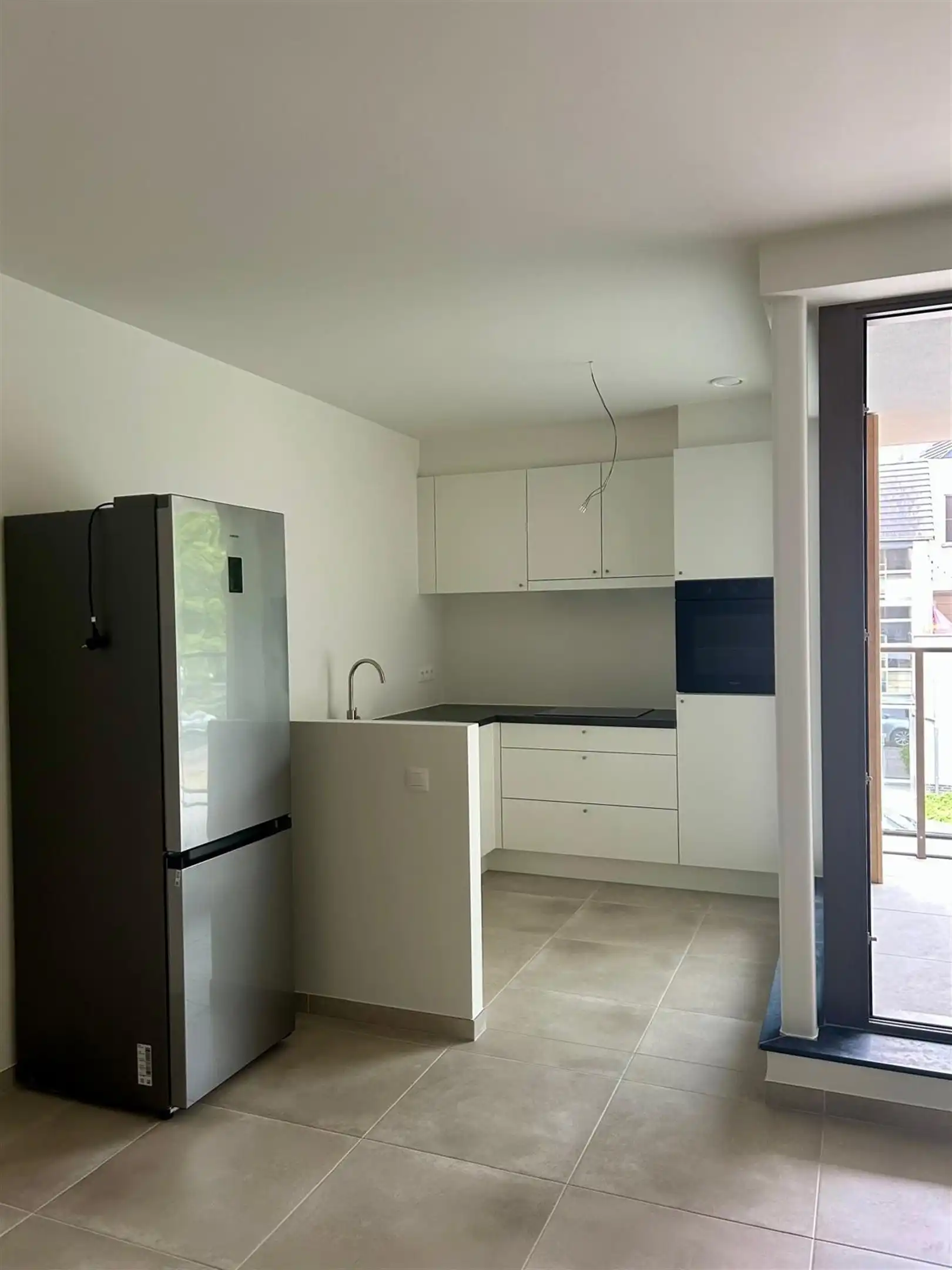 Nieuwbouwappartement met 1 slaapkamer en parkeerplaats foto 3