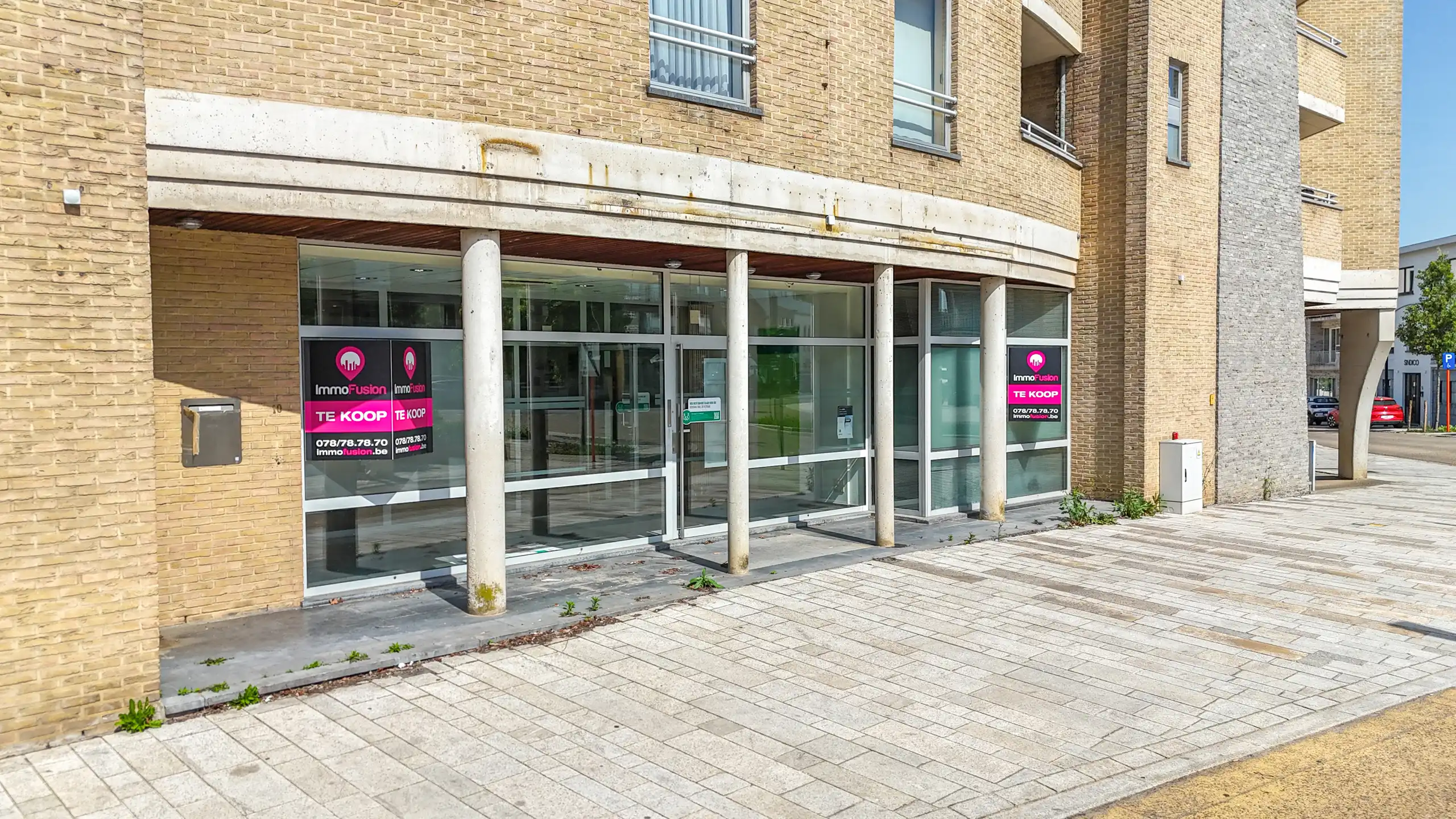 Zeer ruim kantoor op commerciële locatie in centrum Beringen foto 49