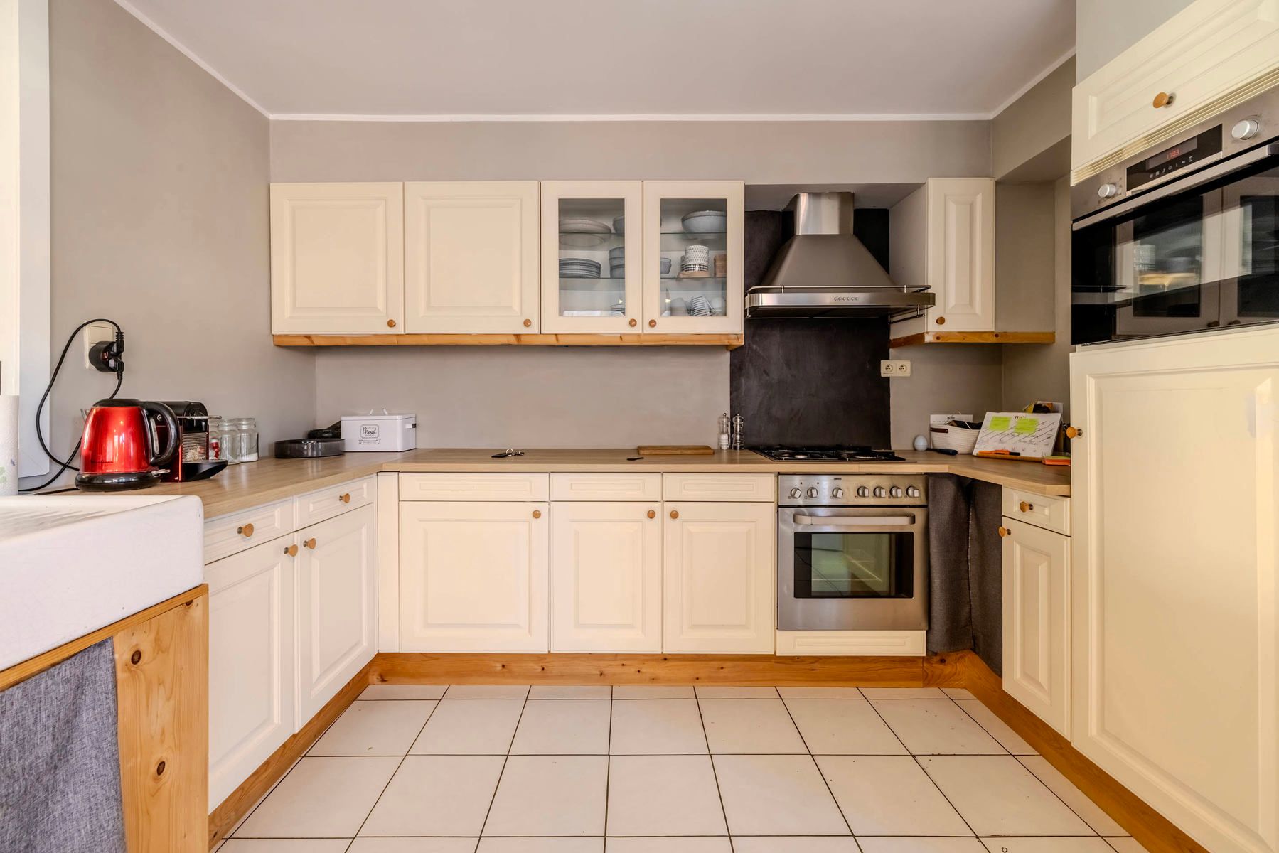 Woning met 2 / 3 slpk, 2 bdk en werkplaats op 580m² foto 9