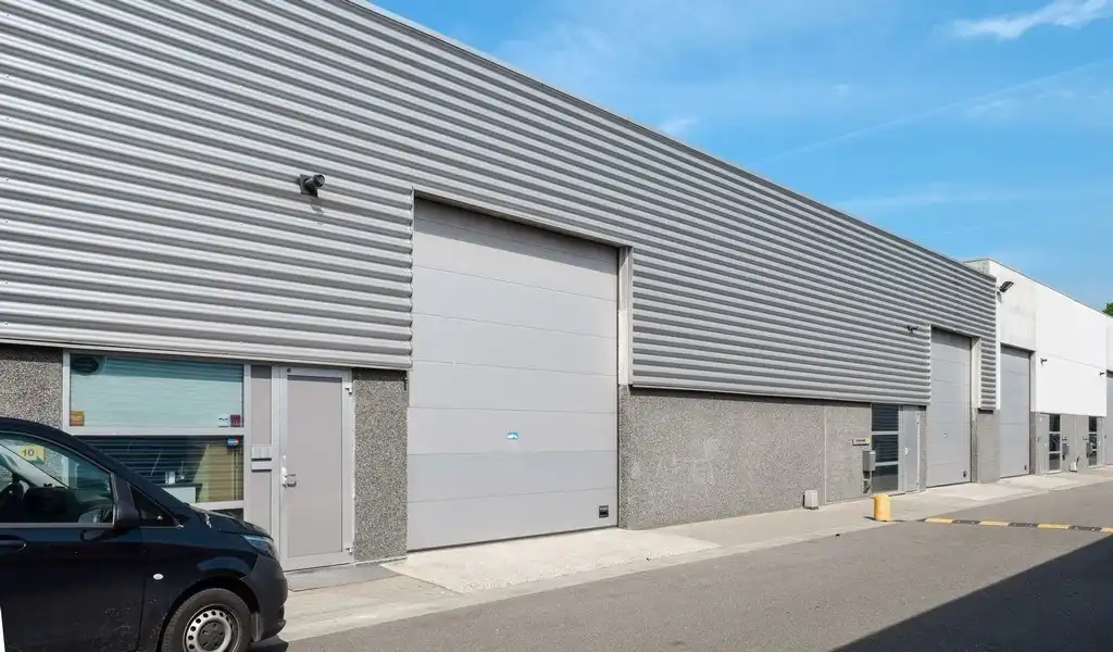Magazijn te huur in GRUPO Bedrijvencentrum in Lokeren foto 7