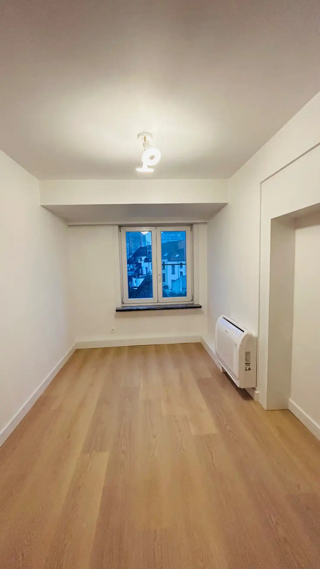 Ruim appartement met 3 slaapkamers op een centrale ligging te Gent foto 9