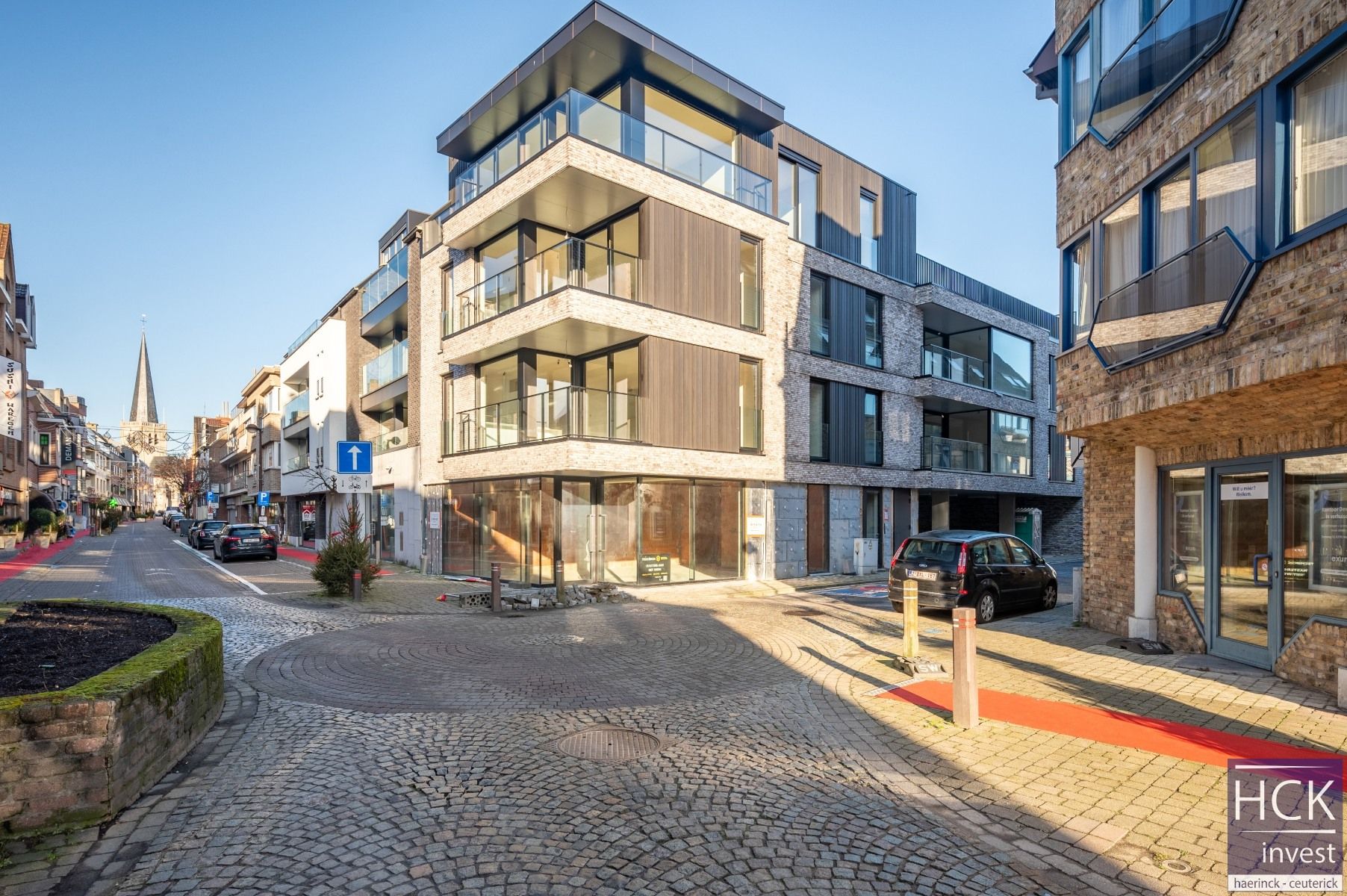 WAREGEM - 5 stijlvolle nieuwbouwappartementen op toplocatie foto 2