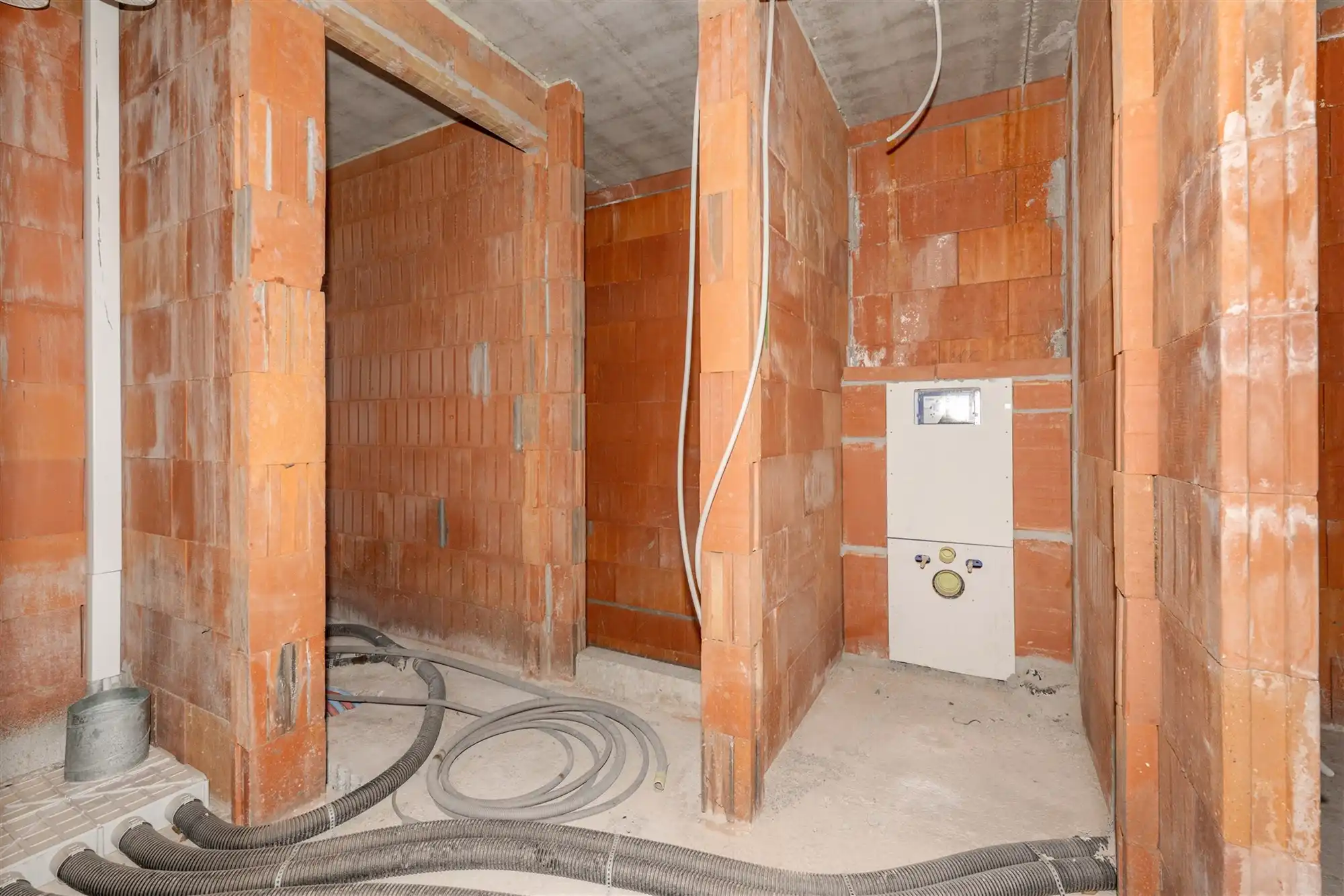 Nieuwbouwwoning foto 13