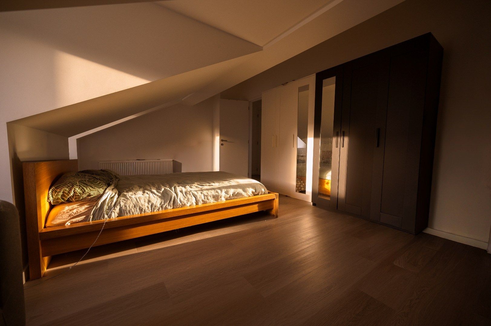 Ruim duplex appartement in belle epoque wijk foto 8