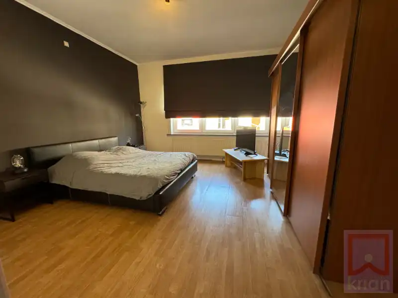 Ruime veelzijdige woning, inpandige garage en 4 slaapkamers op zuidgericht perceel! foto 11