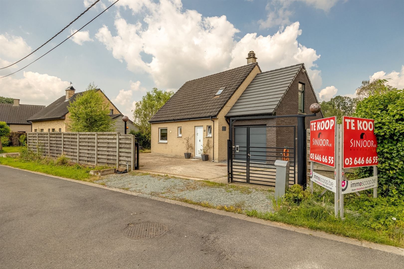 Vrijstaande woning met grote tuin foto 27