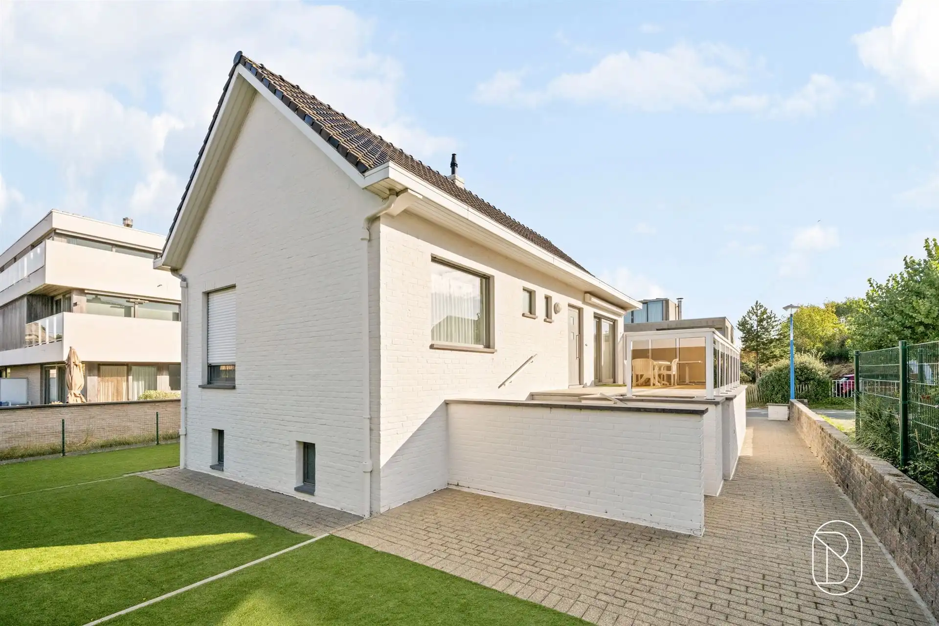 Degelijke instapklare villa op een TOPLIGGING foto 7