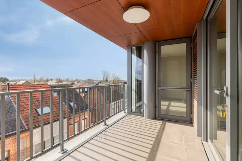 Ruime serviceflat met 1 slaapkamer (100 m²) in Senior Plaza te Willebroek foto {{pictureIndex}}