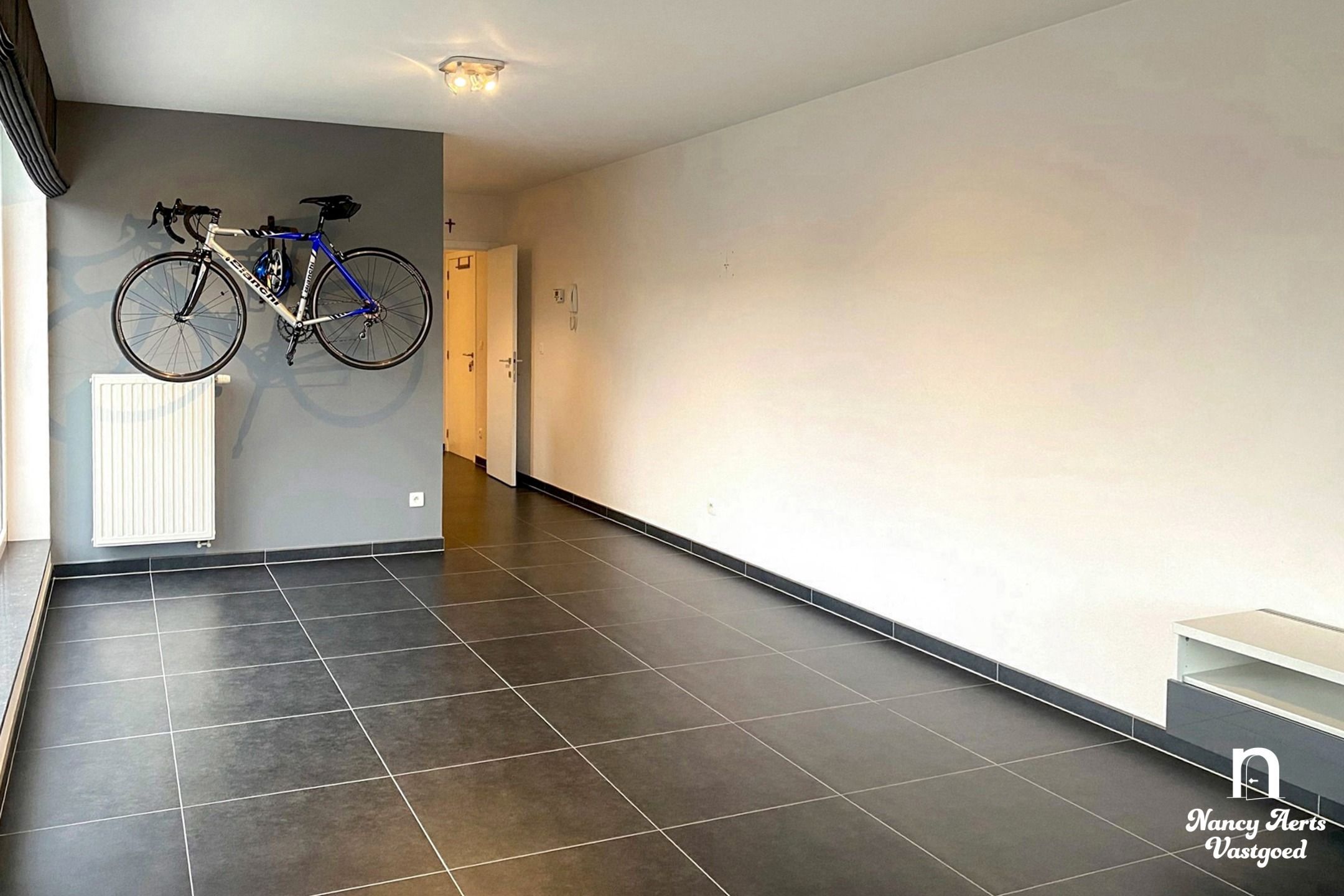 Stijlvol duplexappartement met 2 autostaanplaatsen in Lummen foto 2