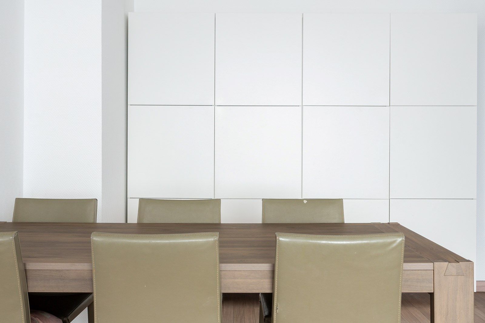 Instapklaar appartement met 2 slpk nabij het Park den Brandt foto 9