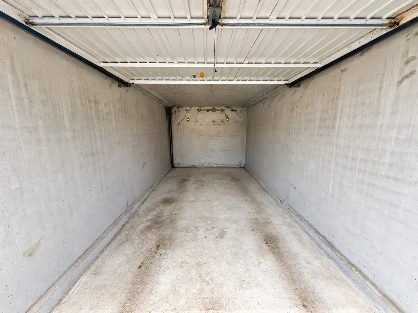 2 Garageboxen in de gegeerde vuurtorenwijk te Oostende. foto 2