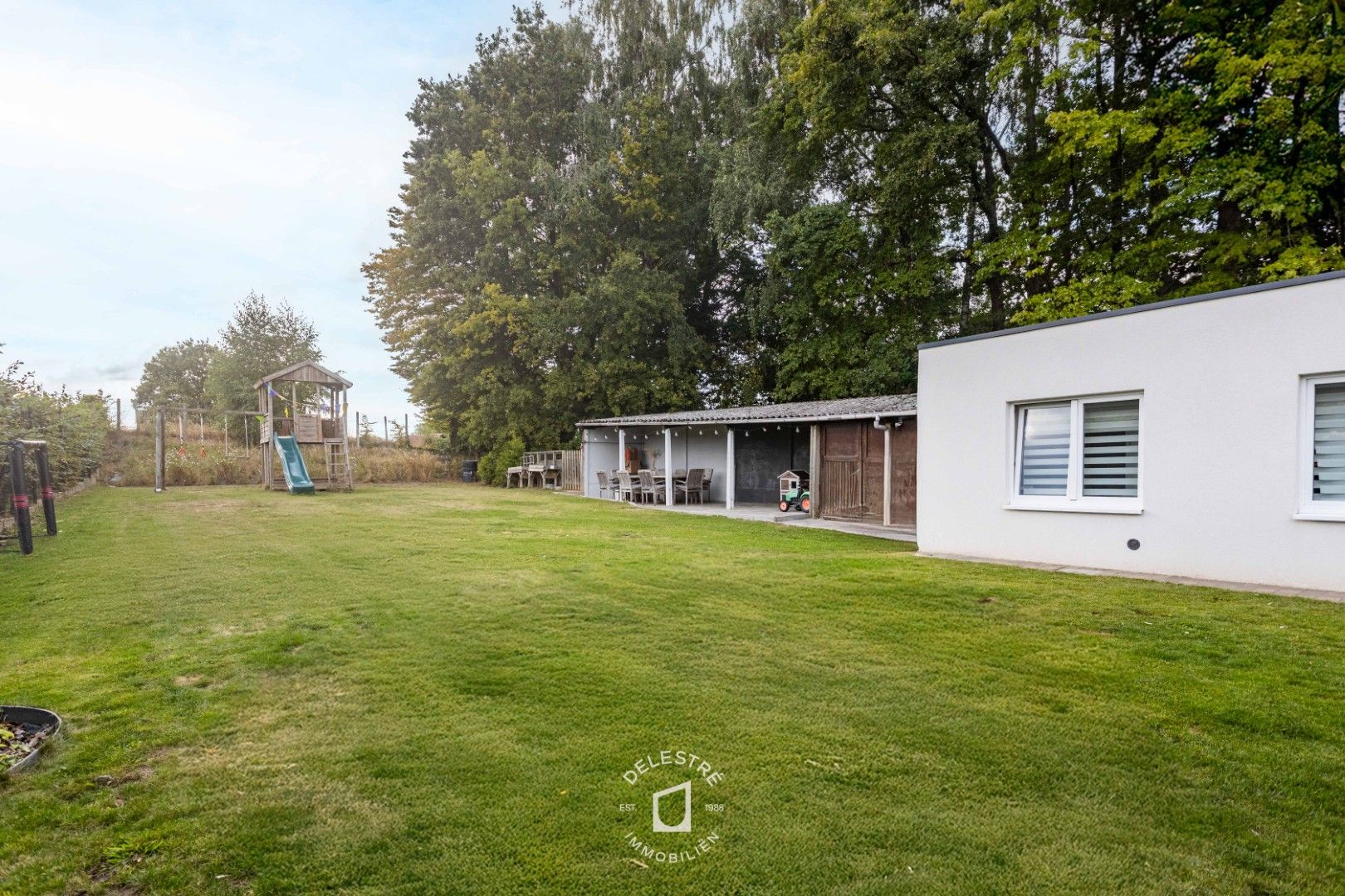 GERENOVEERDE WONING MET 6 SLPK. EN TUIN foto 36