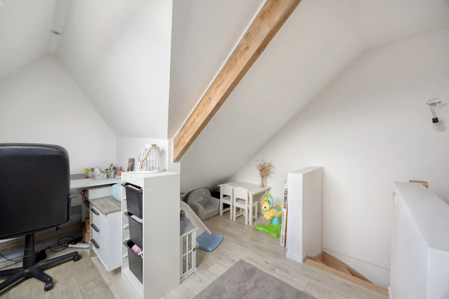 Instapklare woning op topligging foto 16